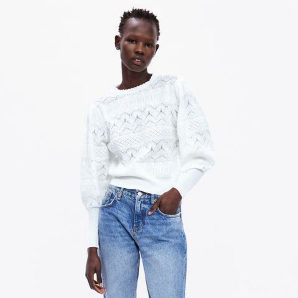 ZARA White Puff Balloon Long Sleeve Sweater